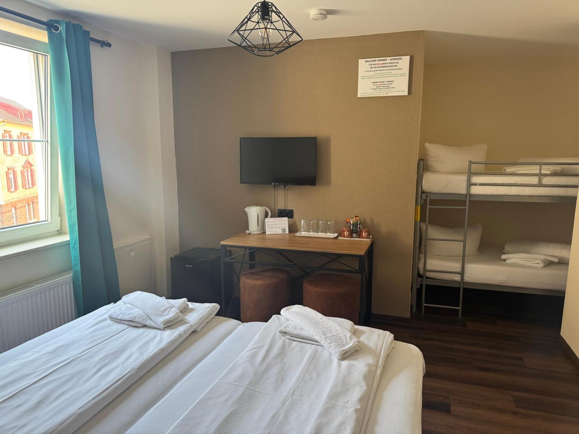 Hotel Capitol Zentrum - 24H - 腓特烈港 外观 照片