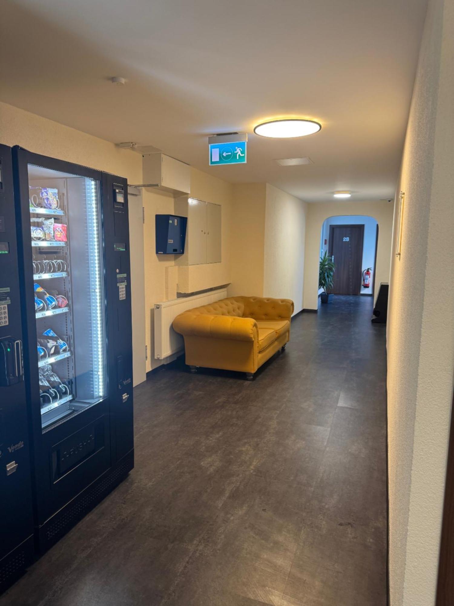 Hotel Capitol Zentrum - 24H - 腓特烈港 外观 照片