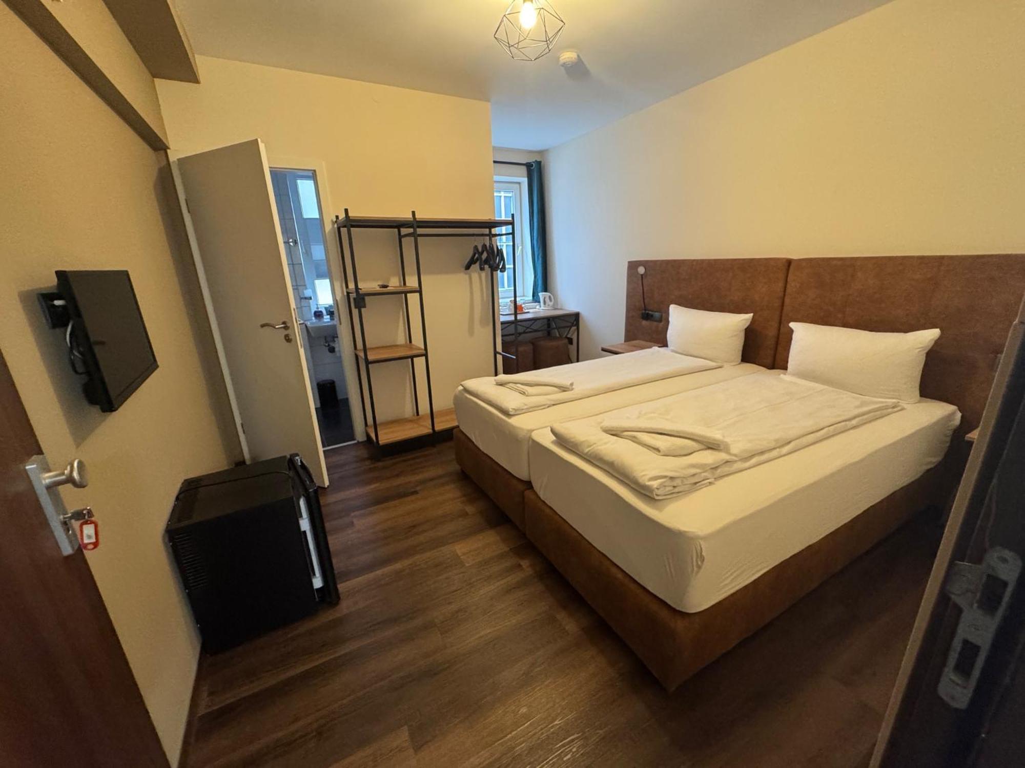 Hotel Capitol Zentrum - 24H - 腓特烈港 外观 照片