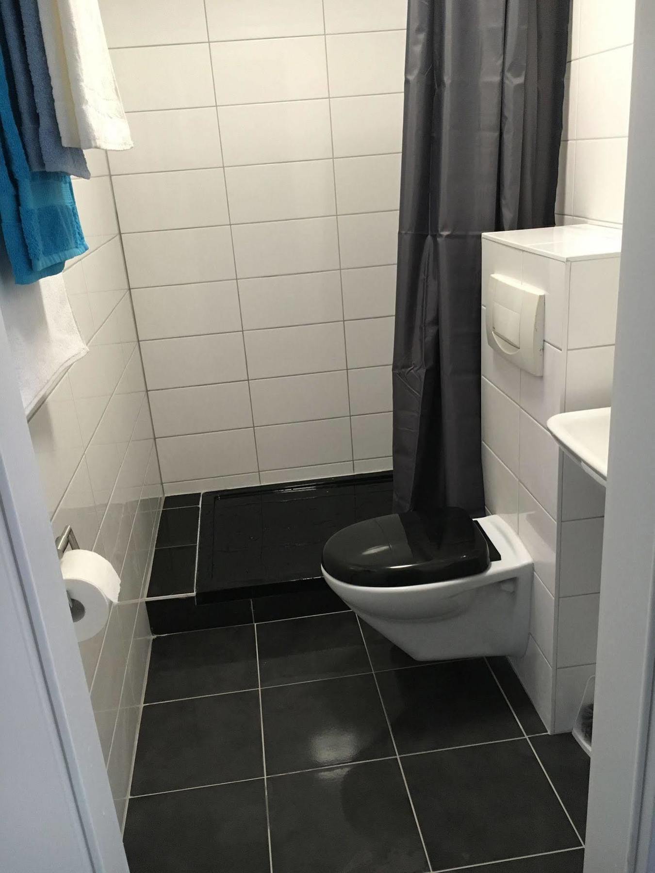 Hotel Capitol Zentrum - 24H - 腓特烈港 外观 照片